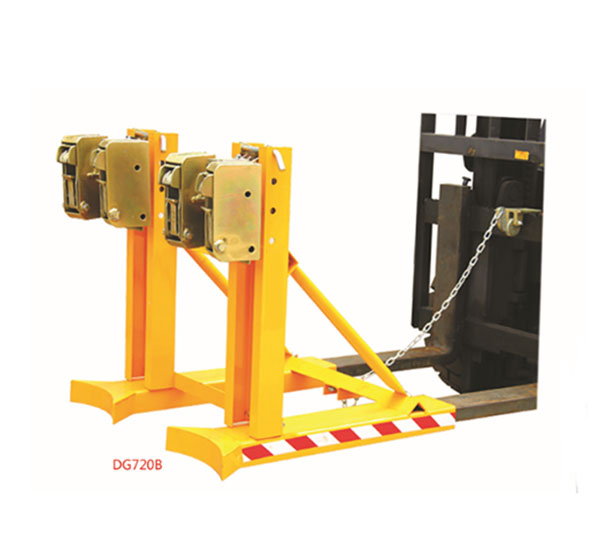 叉車(chē)專(zhuān)用輕型雙鷹嘴油桶夾具